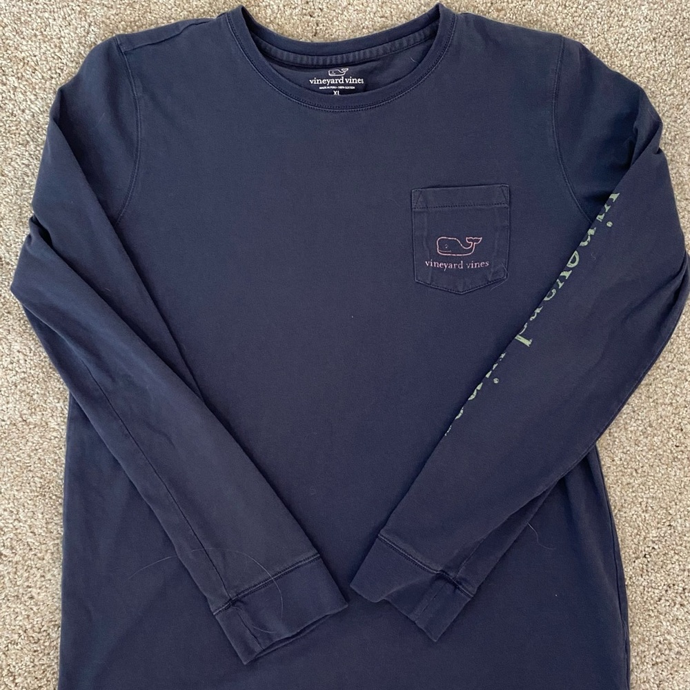 vineyard vines long sleeve - Picture 1 of 2